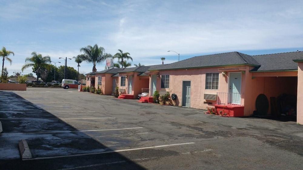 La Petite Rouge Motel 圣地亚哥 外观 照片