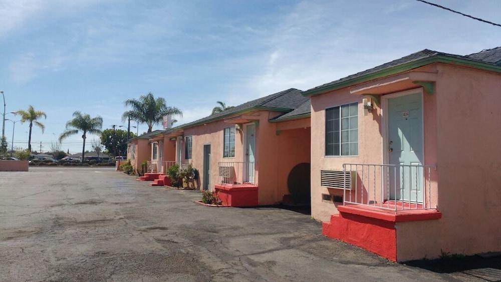 La Petite Rouge Motel 圣地亚哥 外观 照片