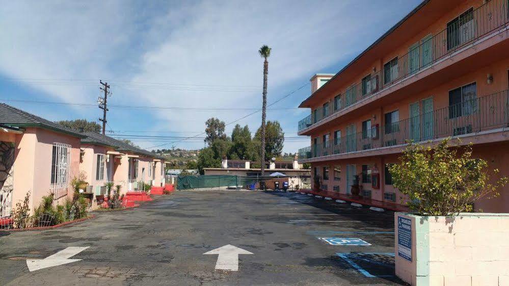 La Petite Rouge Motel 圣地亚哥 外观 照片